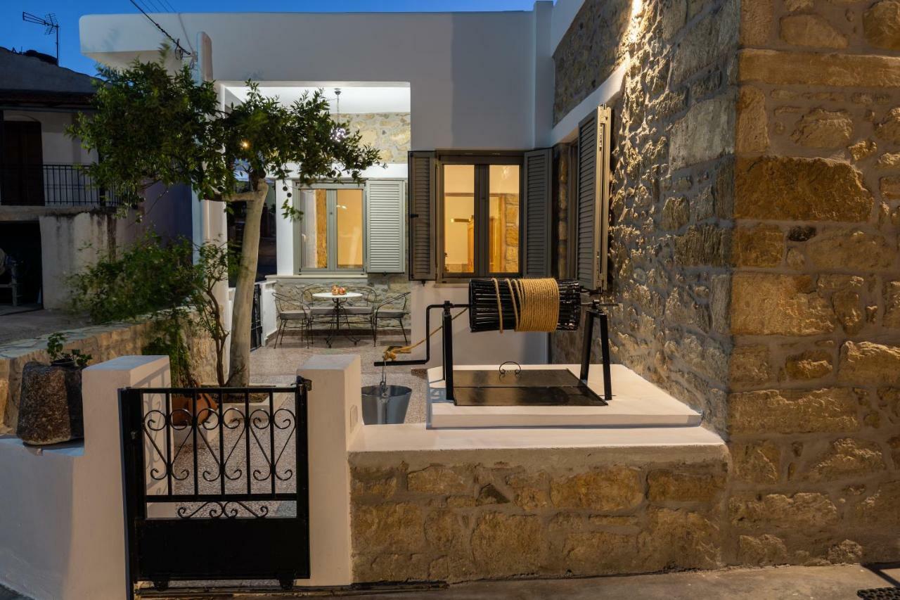 הוילה Sívas Iliopetra House מראה חיצוני תמונה