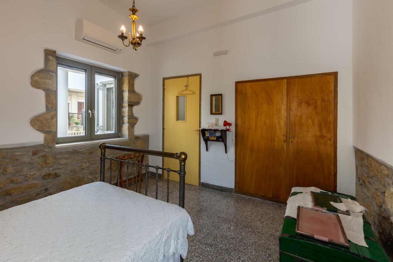 הוילה Sívas Iliopetra House מראה חיצוני תמונה