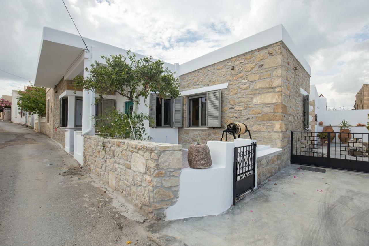 הוילה Sívas Iliopetra House מראה חיצוני תמונה