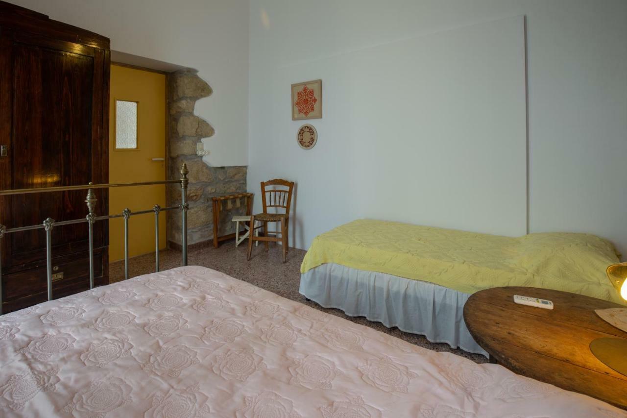 הוילה Sívas Iliopetra House מראה חיצוני תמונה