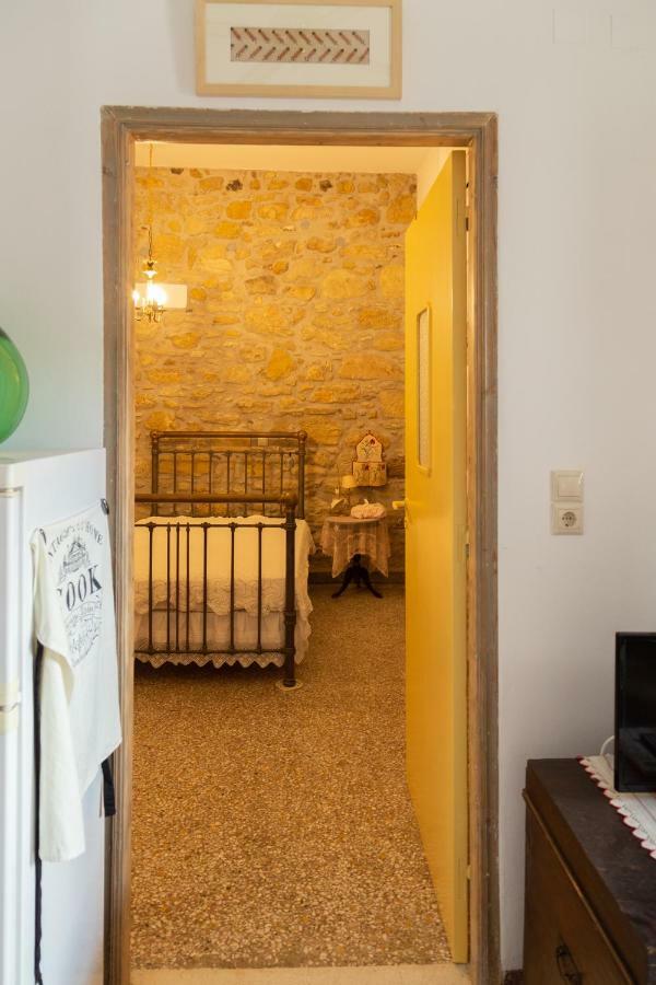 הוילה Sívas Iliopetra House מראה חיצוני תמונה